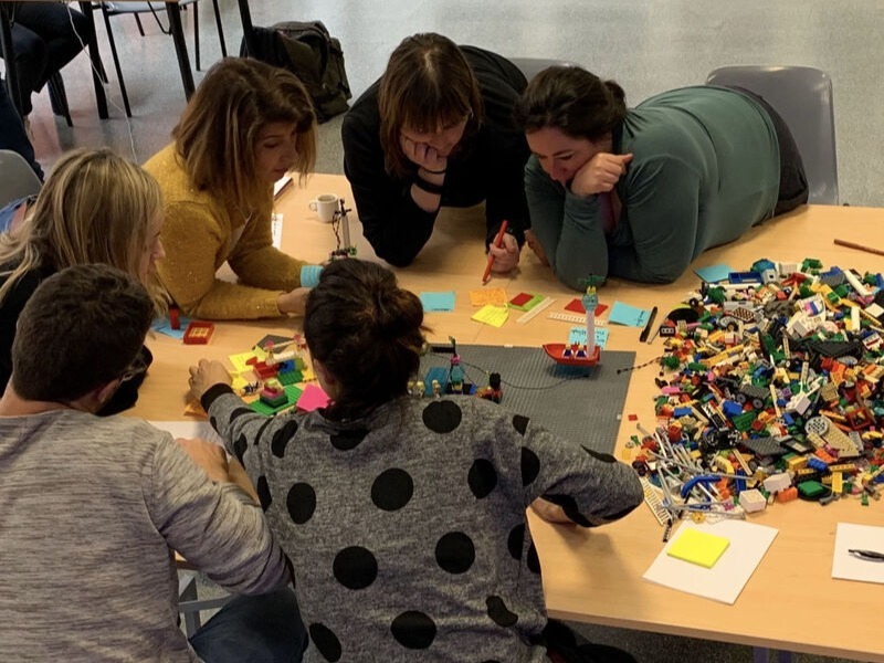 Shared model-800x600